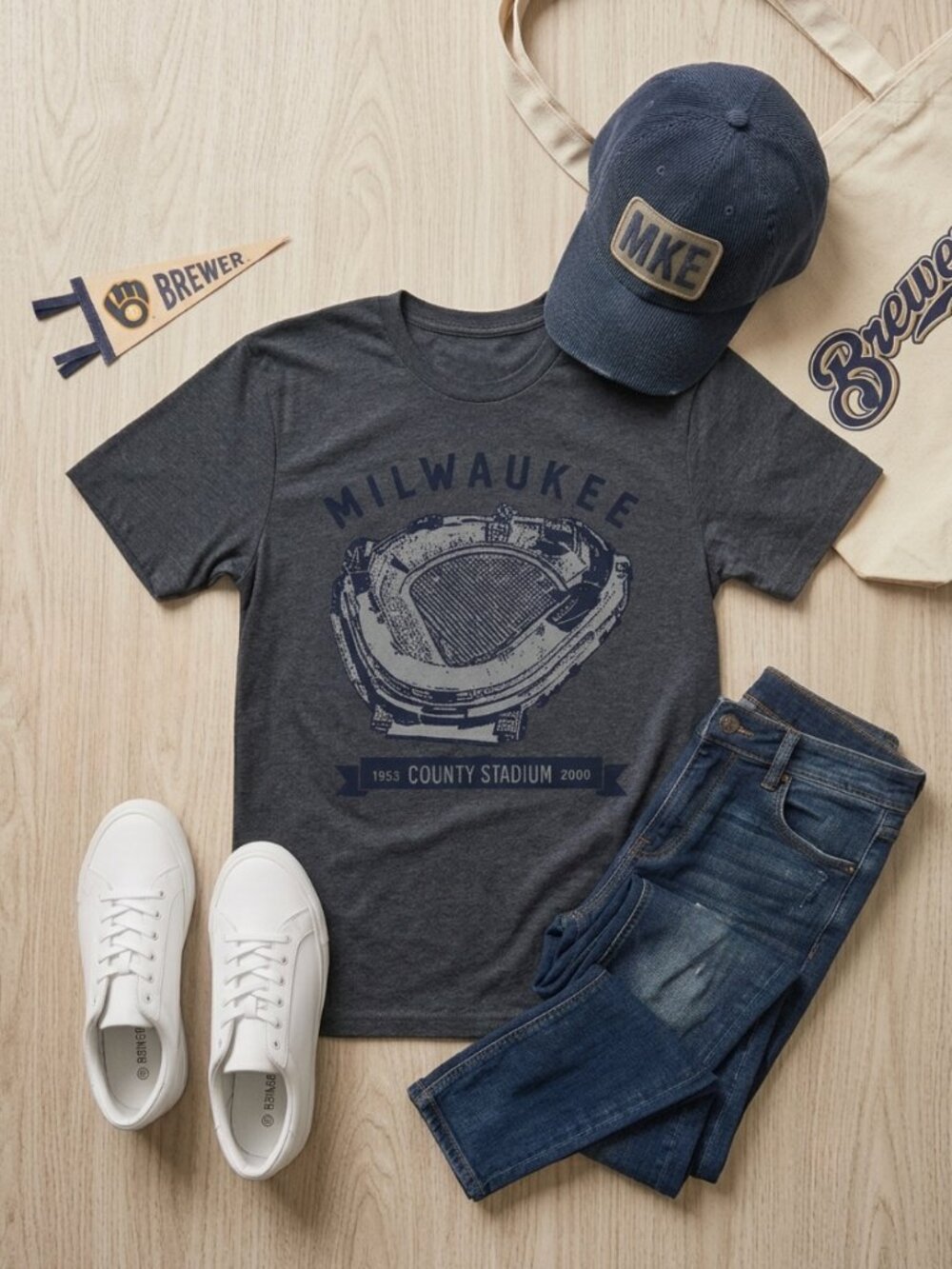 NWT Milwaukee Brewers County Stadium T Shirt L - Vintage Style Graphic Tee